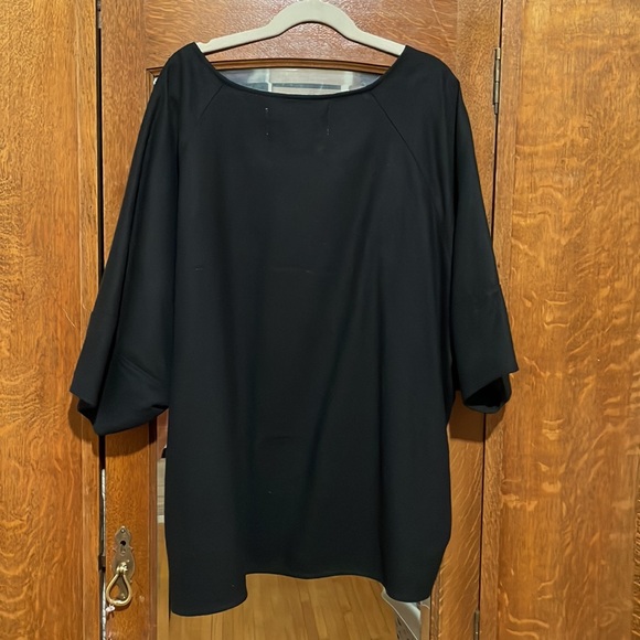 Hackwith Design House Raw Silk Top Black XS/S - Picture 2 of 5